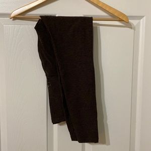 Maternity leggings (bundle 3 or more items for $5 each)
